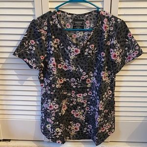 Cherokee infinity floral scrub top size small NWOT